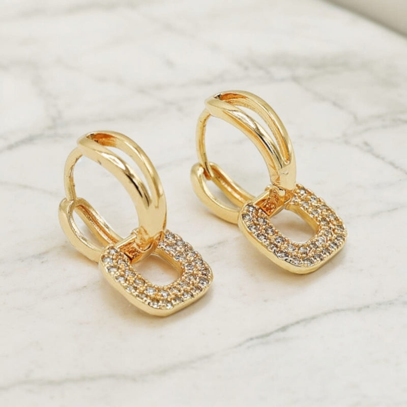 Glamourous Earring By Dings Jewel